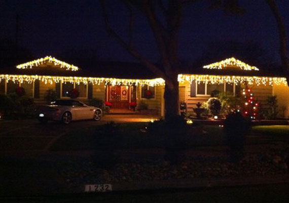 Christmas Light Installation Near Me